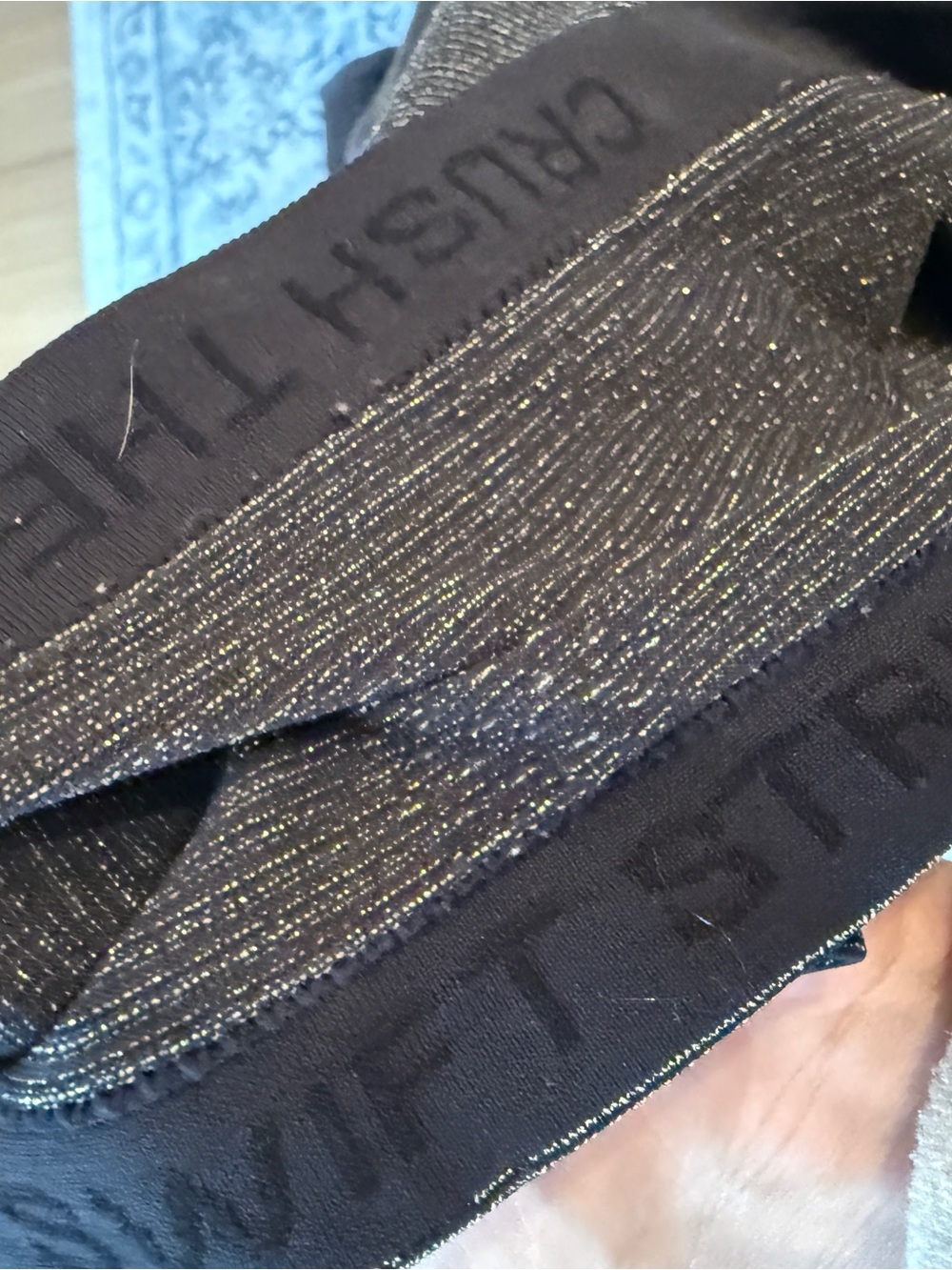 Lululemon Black with Gold Shimmer Long Sleeve Top - Picture 7 of 7